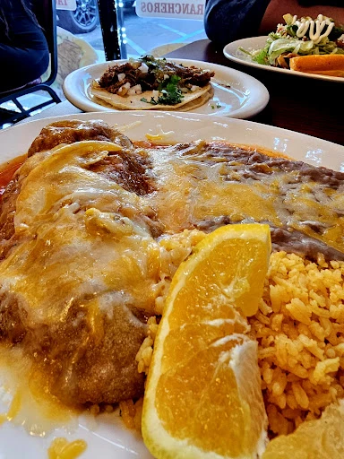 Lalo's Family Restaurant Comida Mexicana photo 9